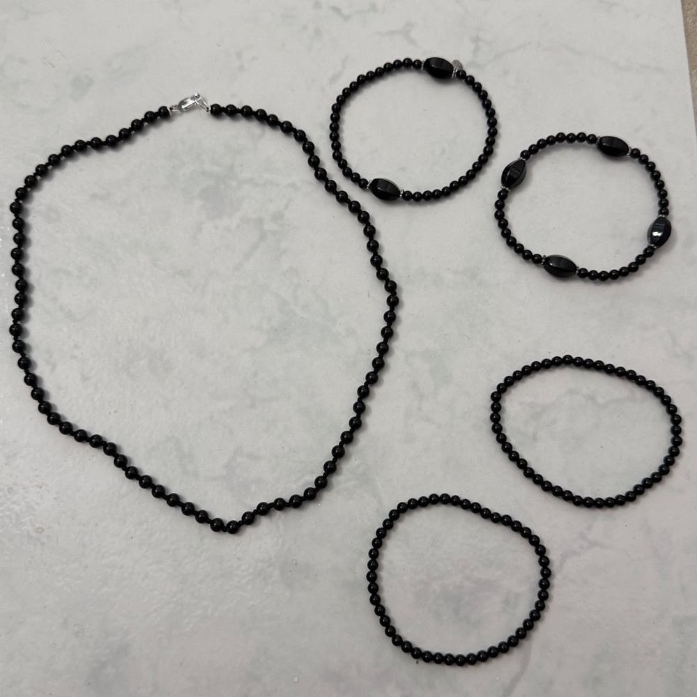 Black Beaded Jewelry Set